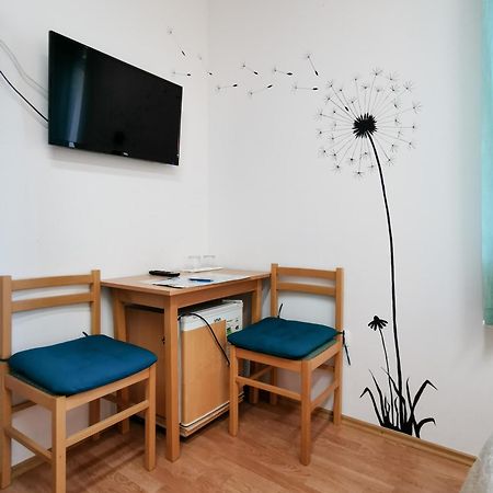 Guest House Il Giardino Duplancic Split Exterior photo
