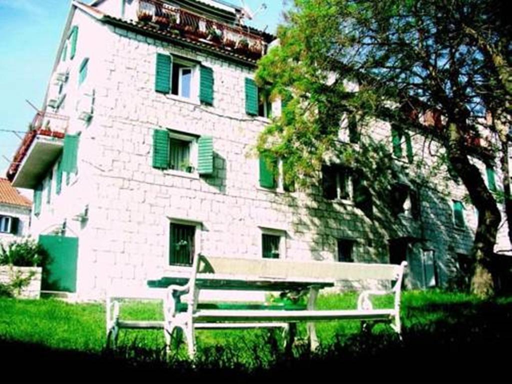 Guest House Il Giardino Duplancic Split Exterior photo